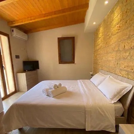 Bed & Breakfast Le Tenute Di Punta Bianca *